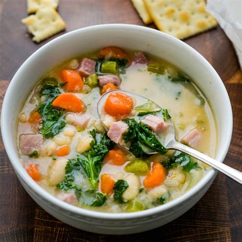 This instant pot great northern bean soup is an easy bean soup recipe that doesn't required soaking the beans. Ham, Kale and Great Northern Bean Soup | Garlic & Zest