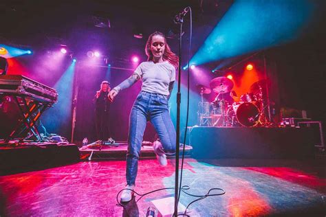 There was an emptiness / i think you met me at a strange time and you a. Sigrid plays a sold out crowd at London's Scala | EUPH.