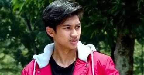 Anak langit adalah sinetron indonesia produksi sinemart yang ditayangkan perdana 20 februari 2017 di sctv. Foto, Biodata & Nama Asli Pemeran Alvino di Anak Langit ...