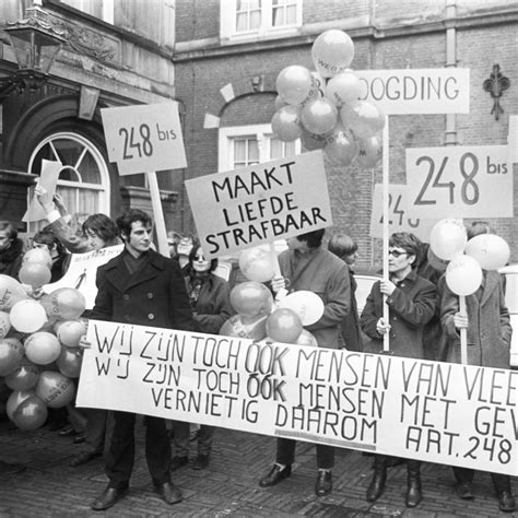 Eerste Demonstratie Voor Homorechten In Nederland 1969 Gsa Netwerk Gsa Netwerk