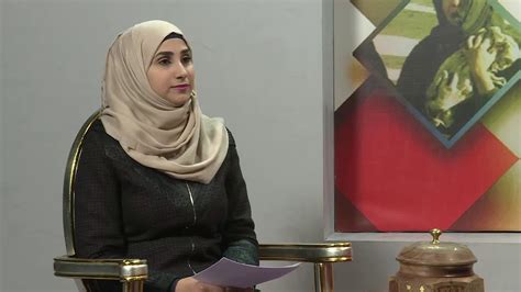 اب عراقي ينيج ابنته في غرفه النوم الا بشده اوووف لمشاهدة الجزء الثاني اضغط على المربع في اعلى الرابط التالي. ‫عراقيات في سفر الخلود الحلقة 35‬‎ - YouTube