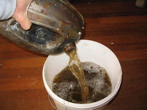 After about 15 minutes or longer, if the rust warrants it, drain the tank, remove the hardware and flush it with a little fresh gas or brake wash. How To Remove Rust From Motorcycle Gas Tank With Vinegar ...