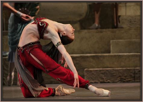 Ekaterina Krysanova Performs In La Bayadere Bolshoi Ballet La