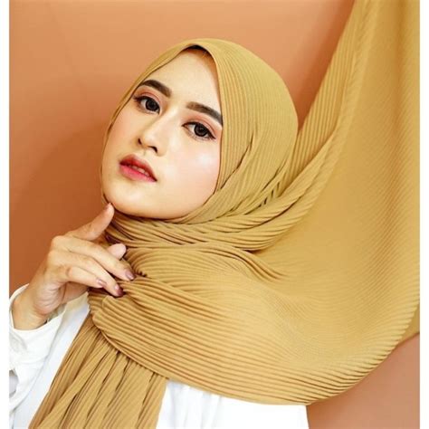 Hijab Pashmina Plisket Warna Yang Digemari Wanita Indonesia Kerudung