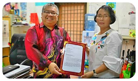 Akan ada informasi lowongan kerja dari pt mayora indah tbk., bagi alumi diii dan div sekolah vokasi ugm. BLOG RASMI SEKOLAH MENENGAH KEBANGSAAN VALDOR: Guru Kanan ...