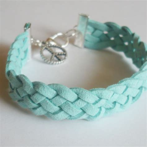 Make A 5 Ropes Braid Bracelet Via Guidecentral Suede Cord Bracelet Diy
