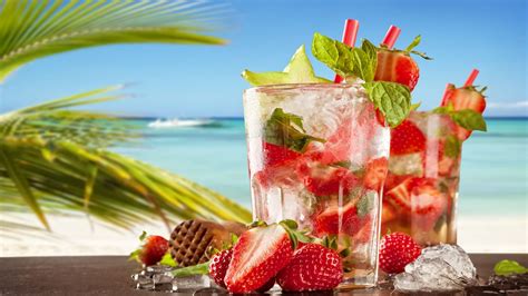 Desktop Wallpaper Strawberry Cocktail Drinks Summer Hd