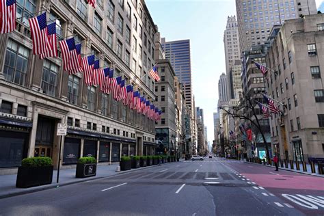 Valentino Sues To Close Fifth Avenue Boutique In Manhattan Blames Pandemic