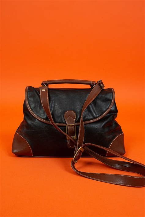 Vintage Black And Brown Leather Crossbody Handbag By Capezio Etsy In