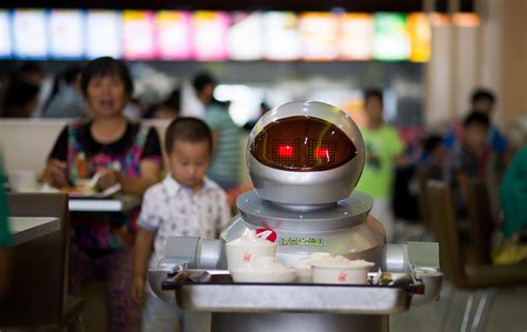 the chinese robot restaurant has sacked all its robot waiters