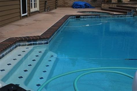 That is because it is the fastest, cheapest, and most effective. Pool Tile Cleaning to Remove Calcium In La Mesa | ProTouch