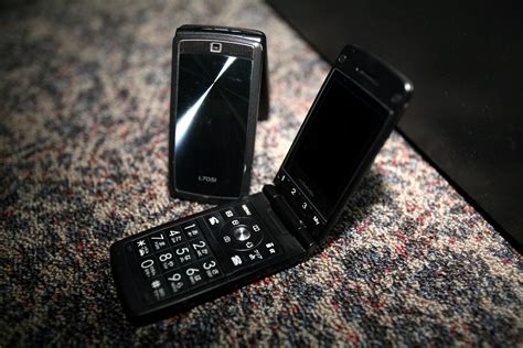 Government issued cell phones for official use only > Marine Corps