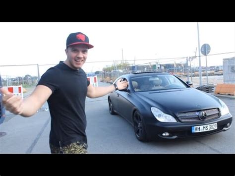 Vielleicht hilft die stimme, bei der suche des täters. MEIN NEUES AUTO? | Mert Matan - YouTube