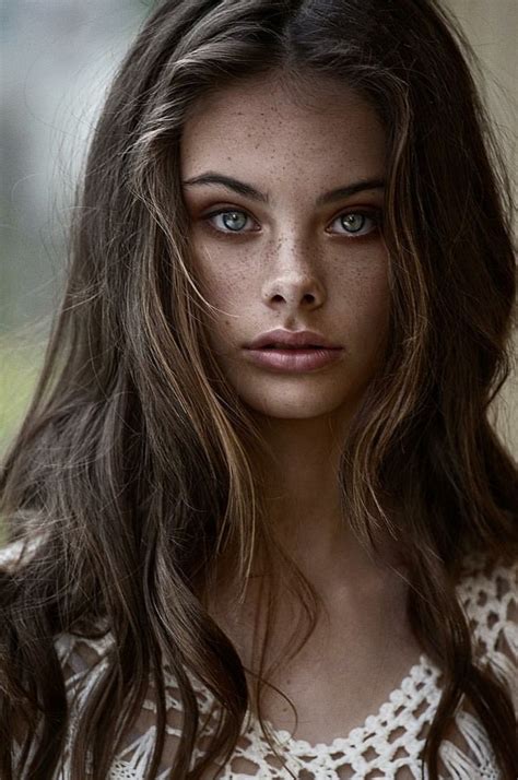 Australian Model Meika Woollard Beautiful Eyes Beautiful Girl Image Brown Hair Blue Eyes