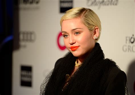 Miley Cyrus Slams Indiana Governors ‘religious Freedom Bill On