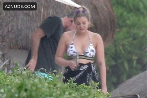 Lauren Alaina Sexy After Calling Off Her Engagement To Alex Hopkins 24