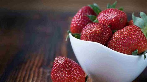 Tiramisu aux fraises un dessert léger et savoureux parfait pour cet été Kufu