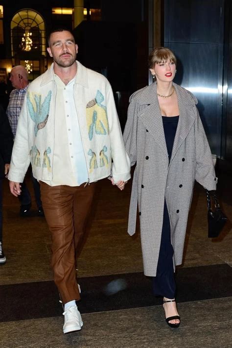 Taylor Swift And Travis Kelce Hollywoods Hottest New Power Couple