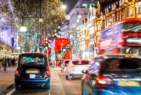 Top Things To Do In London During Christmas Holidays Itsallbee Travel