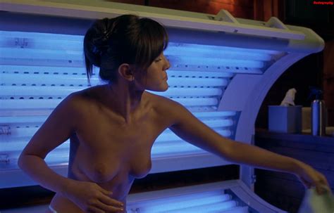 Naked Crystal Lowe In Final Destination My Xxx Hot Girl