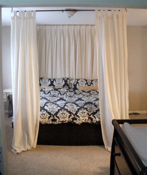 Check out this bed canopy tutorial and make this simple and elegant bed canopy for under $70.00! Pregnant... with power tools: Master Bedroom: Easy Canopy Bed