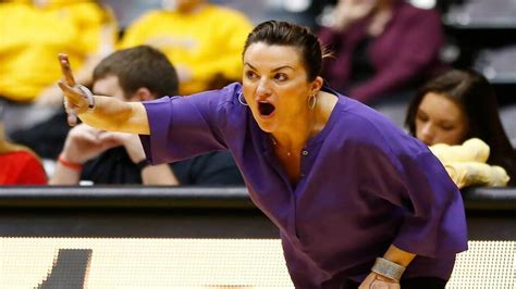 Wichita State Replaces Womens Basketball Coach Wichita Eagle