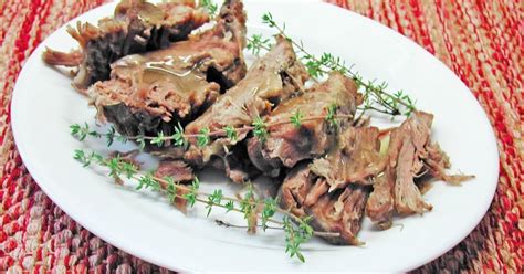 => roasting pan with cover if possible or a i had no idea how to cook this roast. How To Cook Boston Rolled Pork Roast : German Boneless Pork Shoulder Roast (Schweinebraten ...