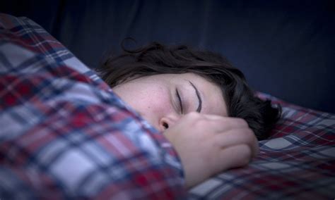 research reveals here s how sleeping in complete darkness can improve your health benefits of