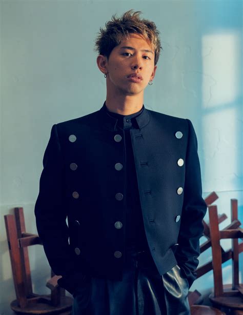 A quelques heures du retour sur la scène parisienne, rockurlife a pu s'entretenir avec taka, chanteur de one ok rock, pour une interview axée sur le partage ! TAKA「僕らの"賞味期限"は、そんなに残っていない」──ONE OK ROCKのネクスト・ステージ｜ブックス ...