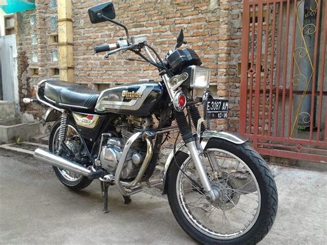 Harus diakui, inilah motor binter yang paling dikenal hingga zaman sekarang. Motor Legenda Binter Merzy Kawasaki 1984 - BANDUNG - LAPAK MOBIL DAN MOTOR BEKAS