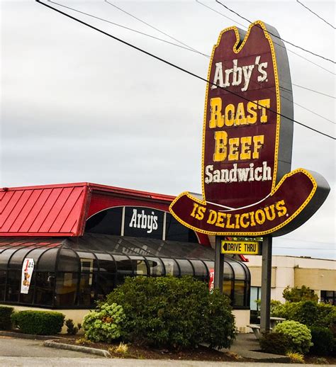 Arbys Roast Beef Sandwich Is Delicious Get Going