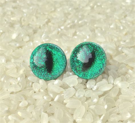 dichroic green cat eye plugs pyrex glass one pair ga 00g