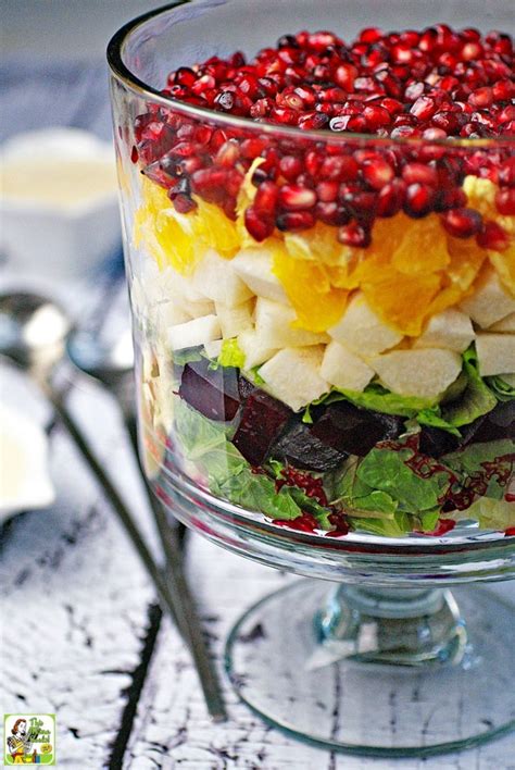 Dinner jello or jello salad? Mexican Christmas Salad Recipe | This Mama Cooks! On a Diet