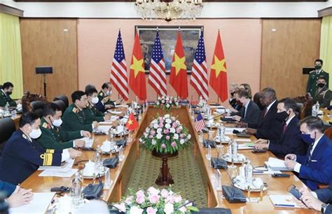 Us Secretary Of Defence Pays Official Visit To Vietnam Embassy Of The