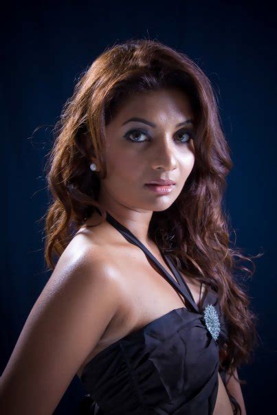 Sri Lankan Girlsceylon Hot Ladieslanka Sexy Girl Gamya Prasadini