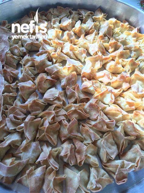 Check spelling or type a new query. Kandilli Mantısı (Edirne Yöresi) - Nefis Yemek Tarifleri