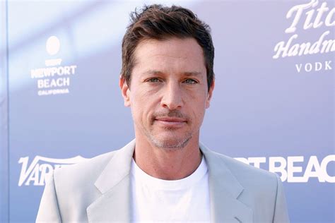 Red Rocket Star Simon Rex Is Ready To Shoot His Shot