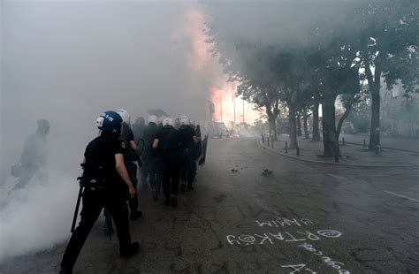 Riot Police Retake Istanbul S Taksim Square The Atlantic