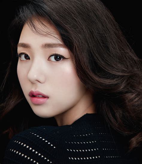 She entered the industry in 2014, and. Chae Soo-bin, Cheung Soon - Anti-sexy charm