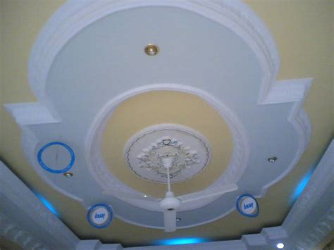 Ukuran dari eternit adalah 100 cm x 50 cm atau 100 cm x 100cm. √ Tips Memilih Desain Plafon Atap Untuk Rumah Minimalis ...