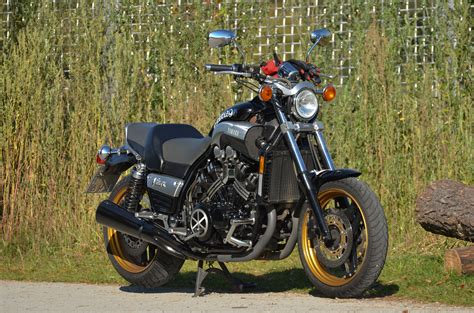 $10,899 usd canadian msrp price: Yamaha V-Max - Wikiwand