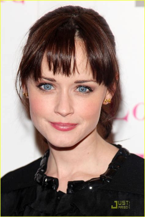 Alexis Bledel Love Loss And What I Wore Th Show Photo