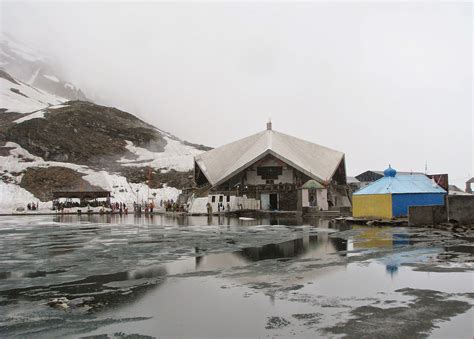 17 Coldest Places In India During The Winter Season