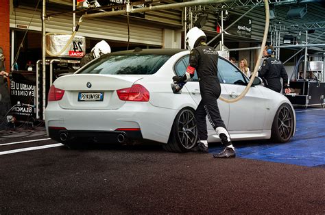 This is precisely what bmw individual aspires to. Photos du Fun Car Show 2015 (23, 24 et 25 mai) en page 31 ...