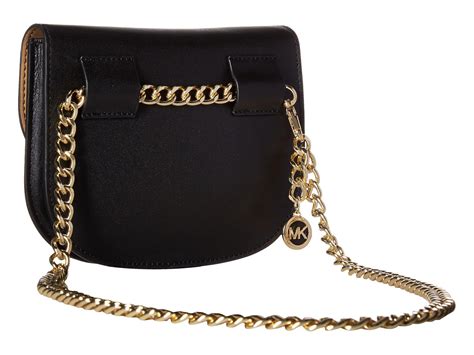 Total 73 Imagen Michael Kors Black Handbag With Gold Chain Abzlocalmx