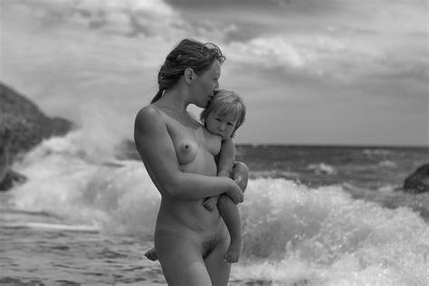 Breastfeeding Naked The Best Porn Website Erofound