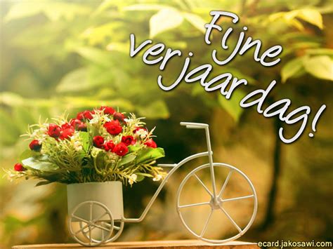 Create beautiful ecards featuring your company logo using our ecard templates. jakosawi e-cards - fijne verjaardag 1604