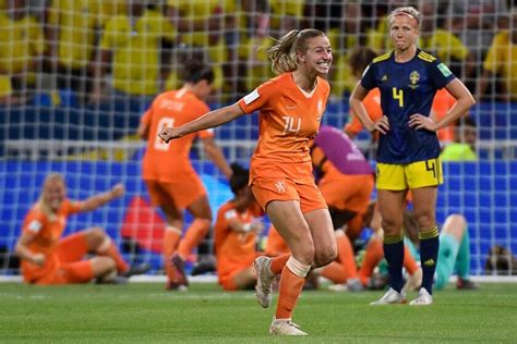 Netherlands Beats Sweden To Set Up Womens World Cup Final With Us Los Angeles Times