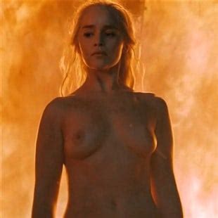 Emilia Clarke Fiery Nude Scene From Game Of Thrones