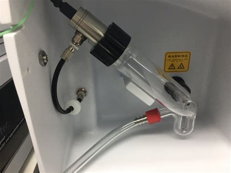 58 agilent elsd user manual agilent 1200 evaporative light scattering detector user manual 5 maintenance and troubleshooting maintenance 60 troubleshooting 61 cleaning and decontamination 67 noise test procedures 69 this chapter describes: Agilent 1260 Series ELSD Model G4218A Evaporative Light ...
